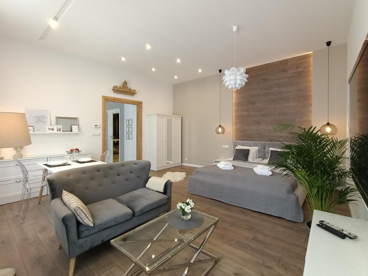 Myfive Apartments Cracovia Esterno foto